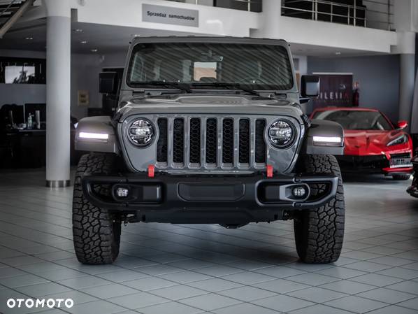 Jeep Gladiator - 2