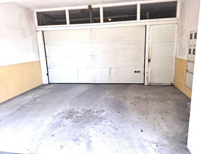 Garagem Fechada - Guimarães Centro-2