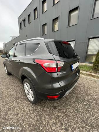 Ford Kuga 2.0 TDCi 4WD Powershift Titanium - 6