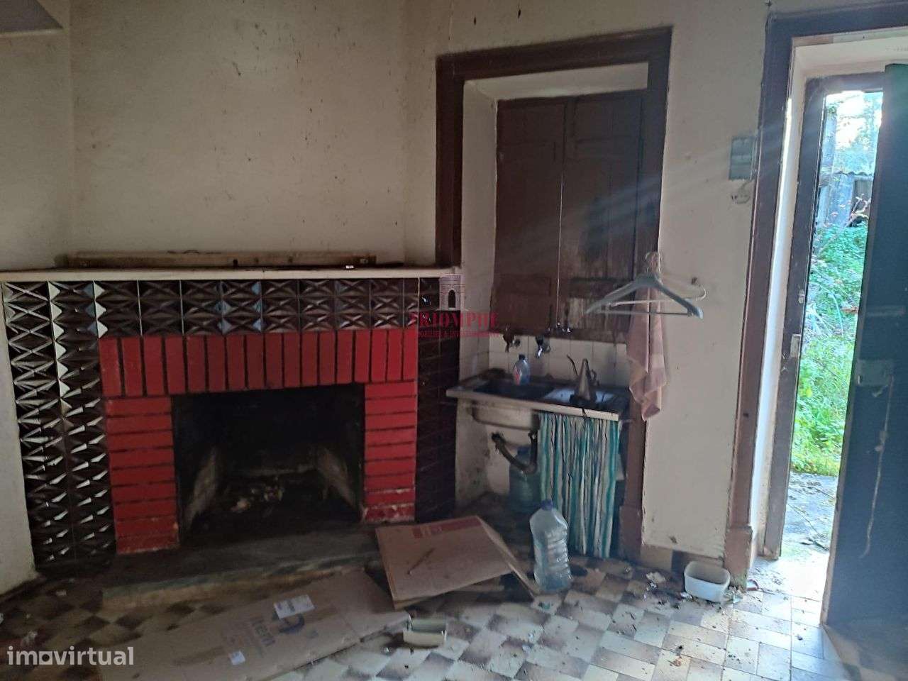 Moradia T3 Recuperar c/ Projeto São Mamede - Grande imagem: 4/14