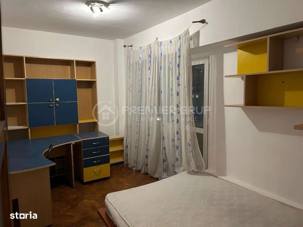 Etaj intermediar! Apartament 3 camere 79mp 2 băi, Nicolina, CT-2