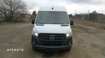 Mercedes-Benz Sprinter - 13