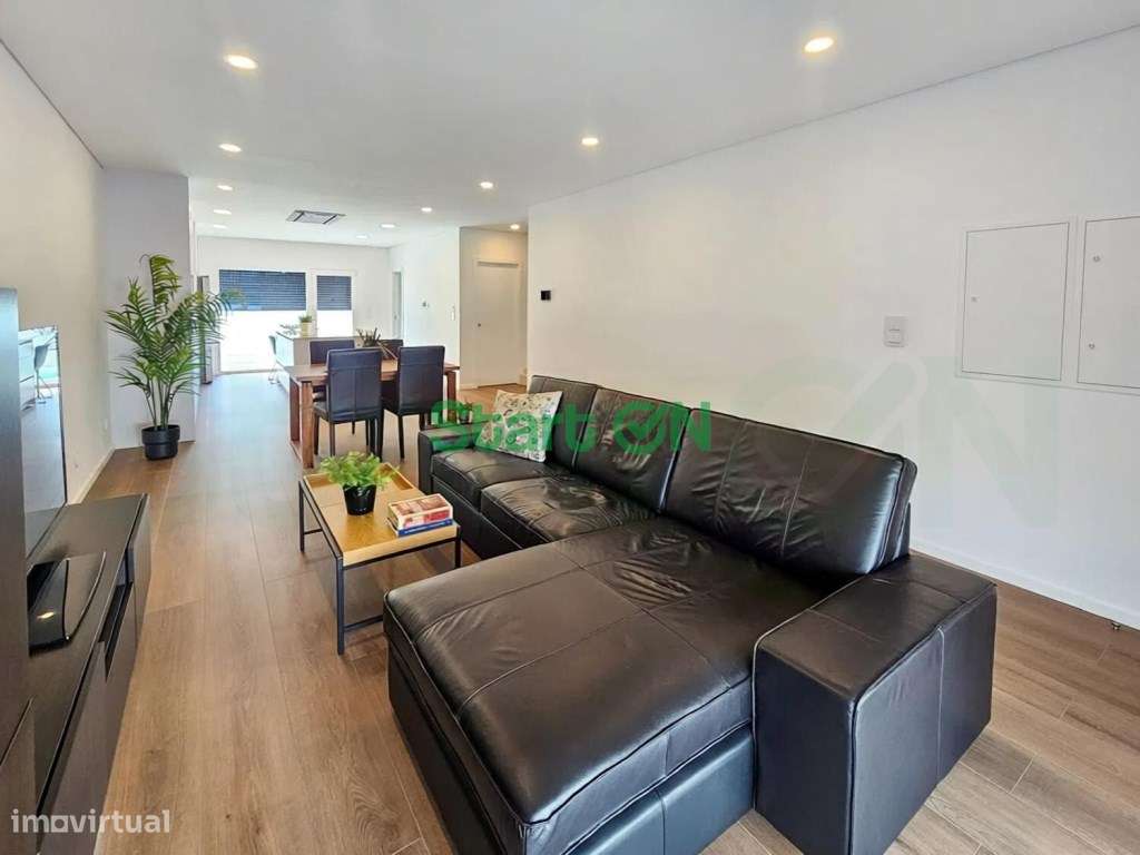 Exclusiva Moradia T3+1 Contemporânea com Piscina Privada-11