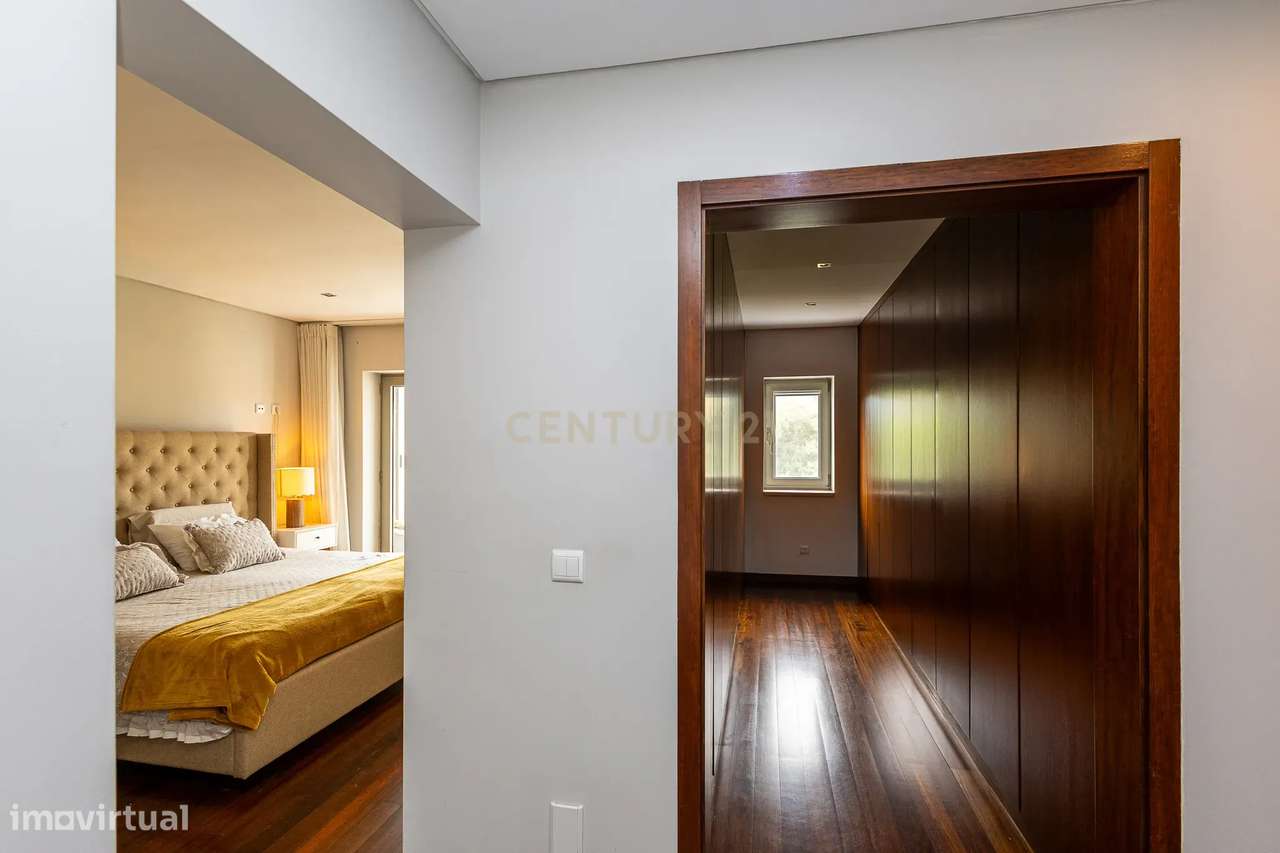 Moradia T4 - Vila de Cucujães - Oliveira de Azeméis-18