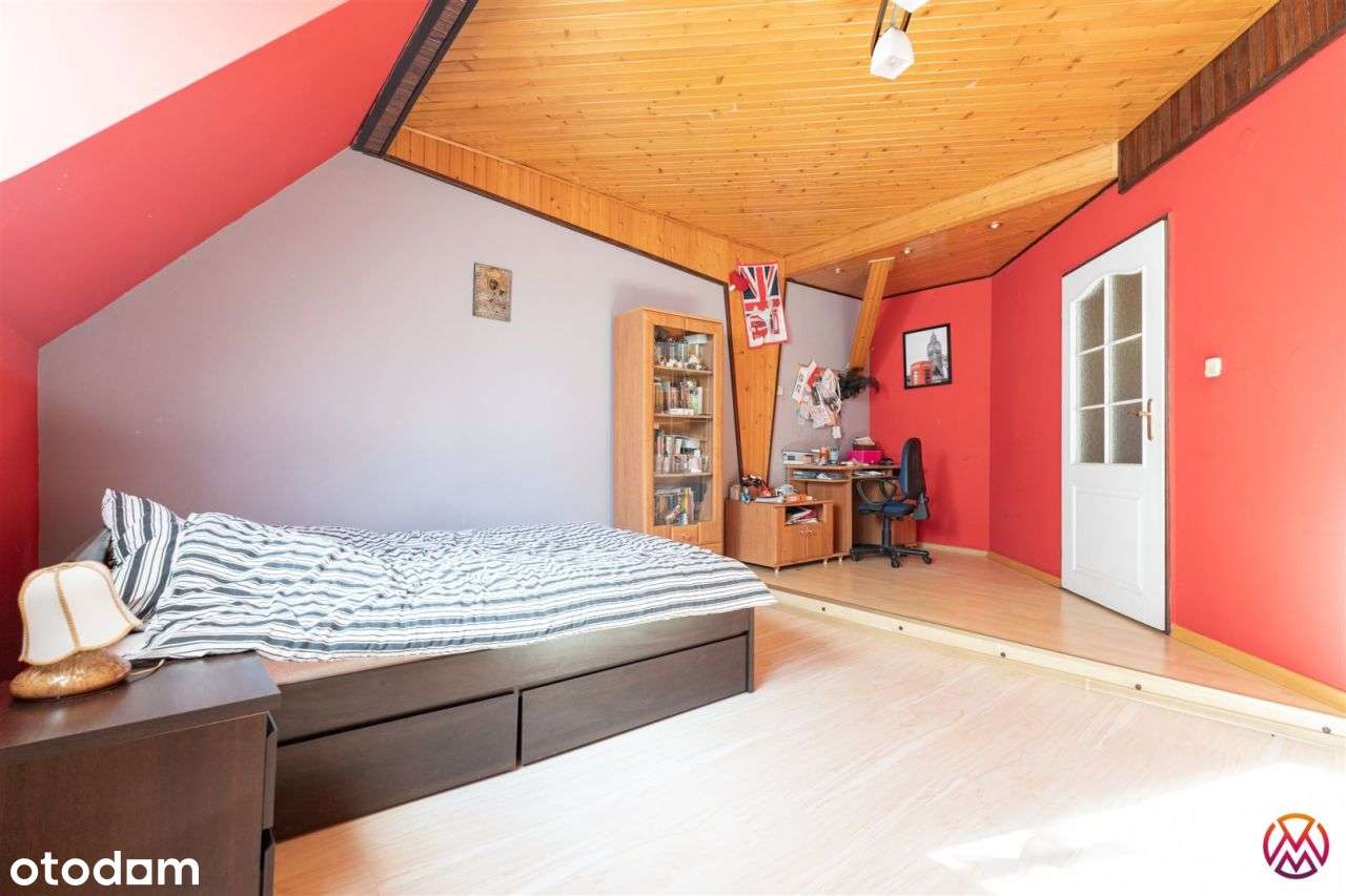 Dom 145 m2, na dużej działce ze stawem!-8