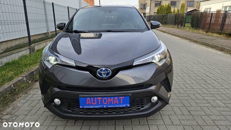 Toyota C-HR Hybrid Team Deutschland - 9