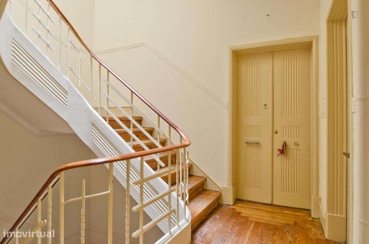 Quarto - localizado em Entrecampos Lisbon - Grande imagem: 4/7