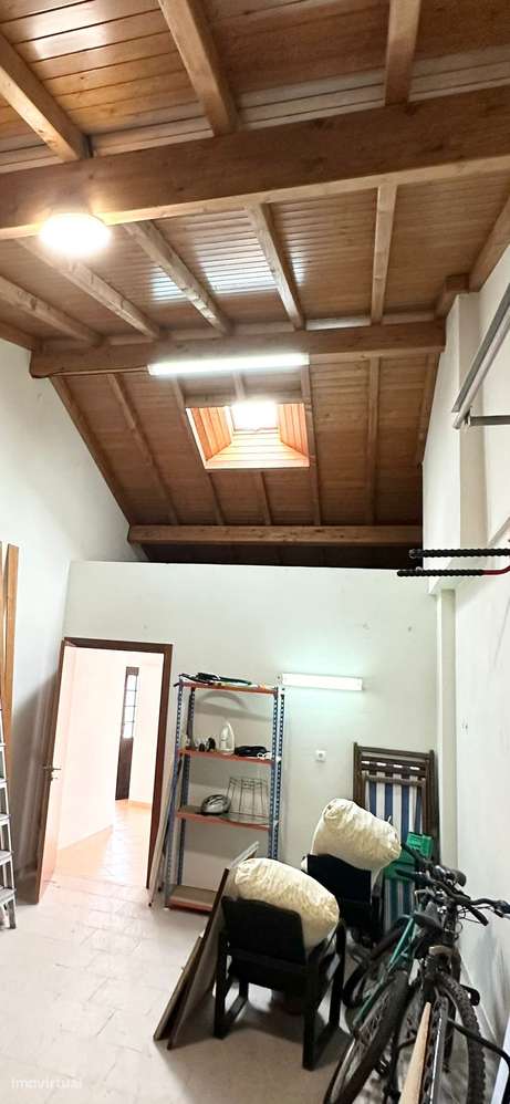 MORADIA T1 para remodelação TOTAL em VALADA, no CARTAXO - Grande imagem: 4/13