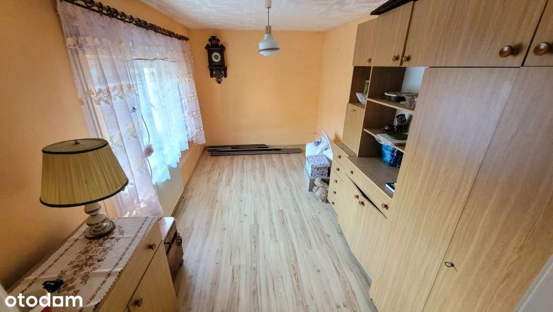 Pół domu + działka + kamienna stodoła + 2garaże w Dziwiszowie-8