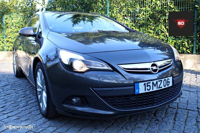 Opel Astra GTC - 7