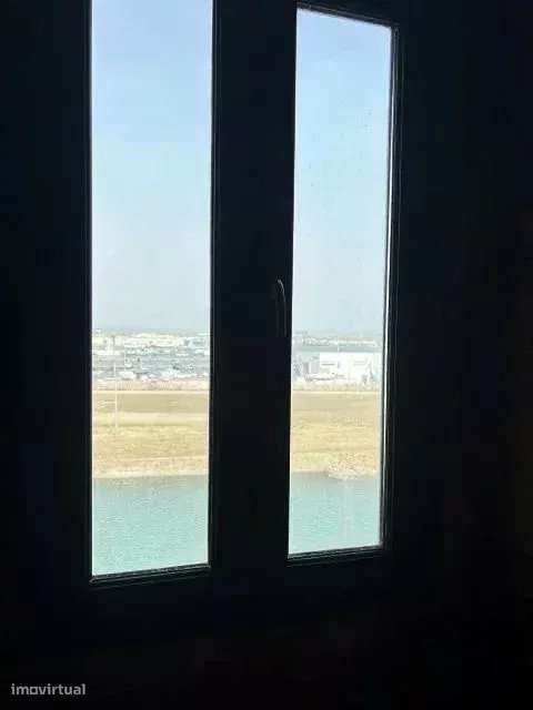 moradia unifamiliar habitacional ou serviços de 249 m2- 1ª linha mar--21