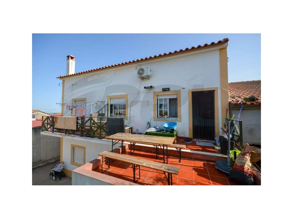 APARTAMENTO T2 COM GARAGEM - Grande imagem: 4/10