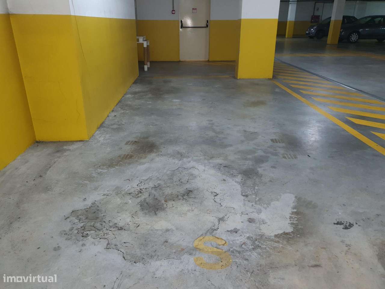 Apartamento T3 em Oliveira do Douro | Arrumo + Parqueamento-15