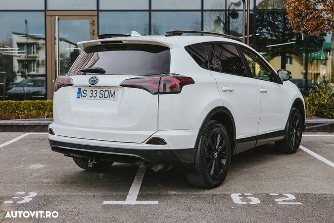 Toyota RAV4 2.5 Hybrid VVT-iE 4x4 Luxury Plus - 2