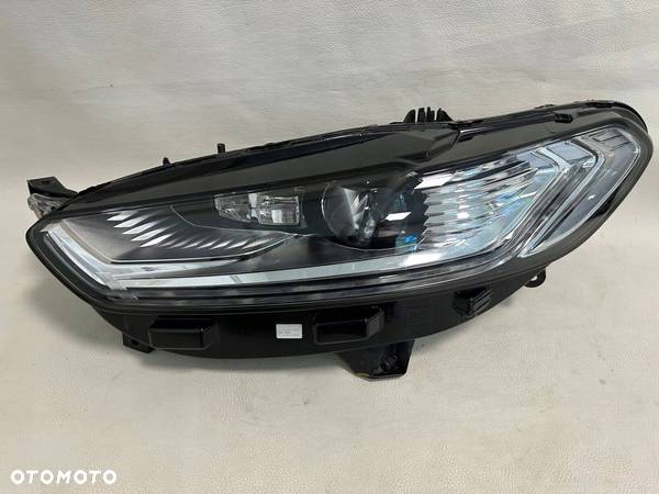 Ford Mondeo Mk 5 lampa dynamic LED lampa lewa - 1