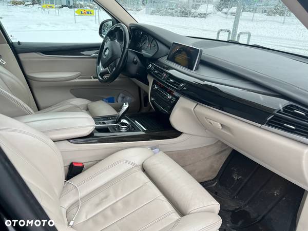 BMW X5 xDrive30d - 11