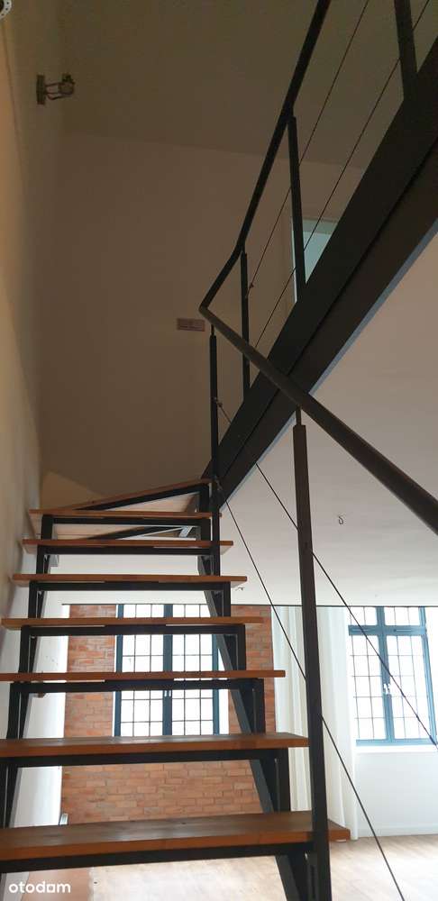 Dwupoziomowy apartament w loftach U Scheiblera-9