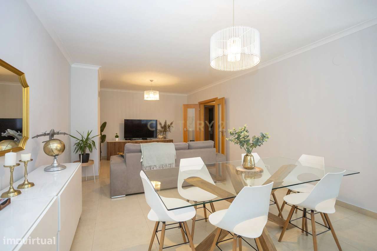 T2 c/parqueamento e arrecadação em Condomínio Privado - Alhos Vedros-7