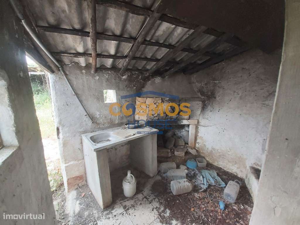 Moradia T2 c/ 6546 m2 terreno - Serra Candeeiros-26