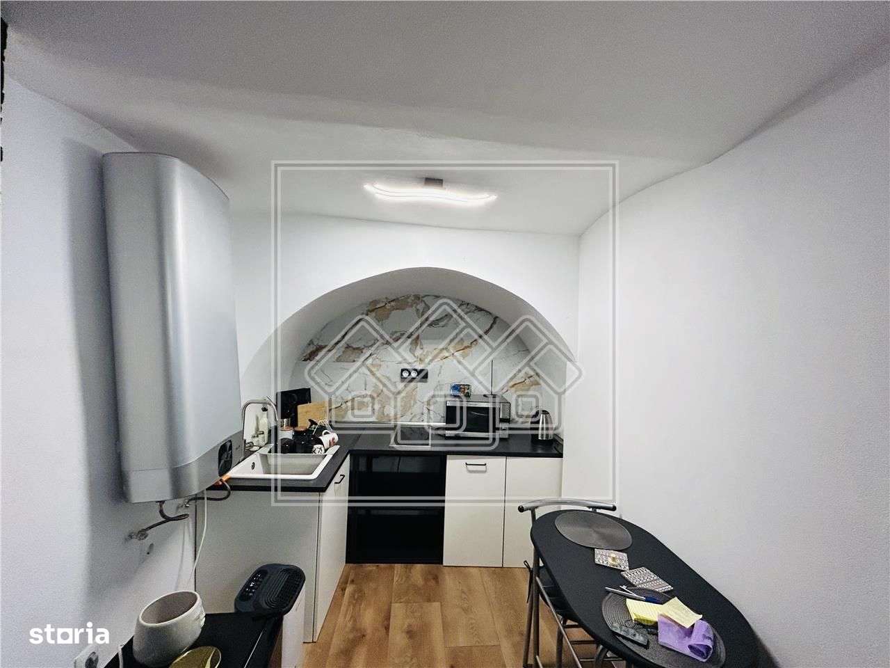 Garsoniera mobilata si utilata, 23 mp utili - Zona Ultracentrala - Imagine principală: 4/12