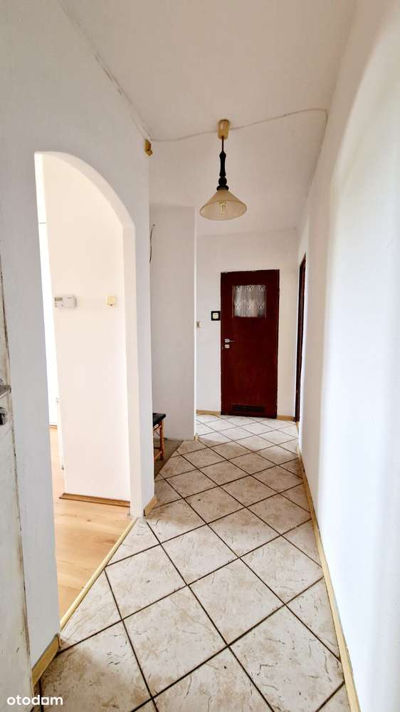 Mieszkanie, garaż, ogródek Sobota k. Lwówek Śl., do remontu, blok-7