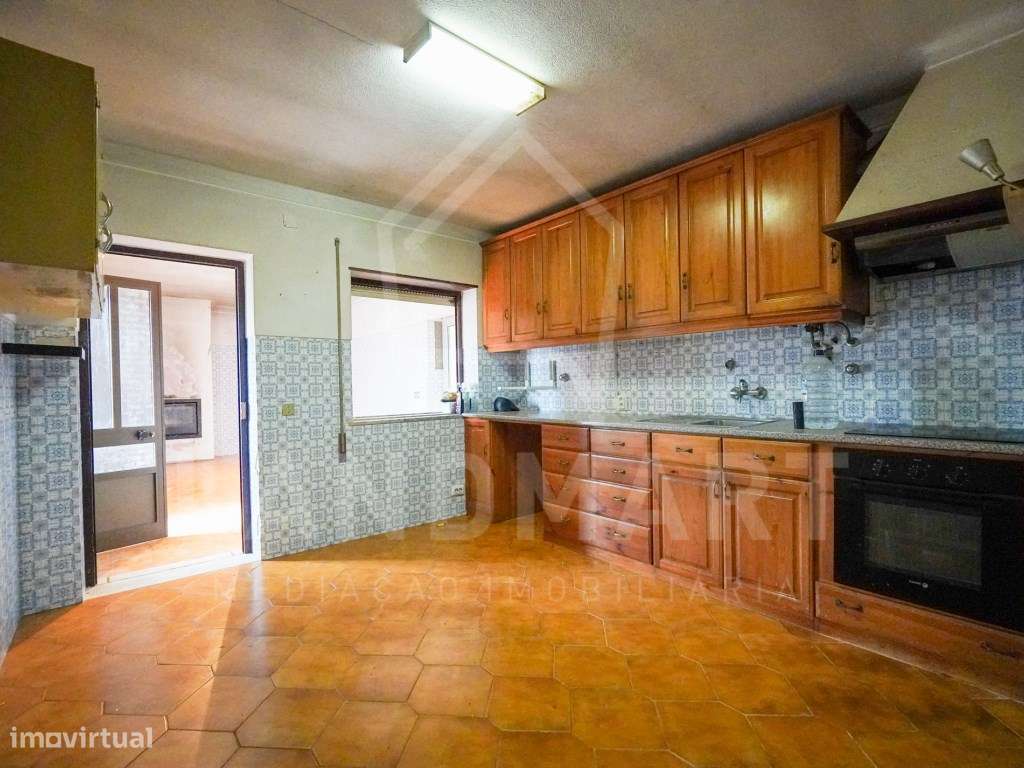 Moradia T2 + 1, Centro de Alcobaça-6