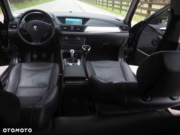 BMW X1 sDrive18d Sport Line - 8