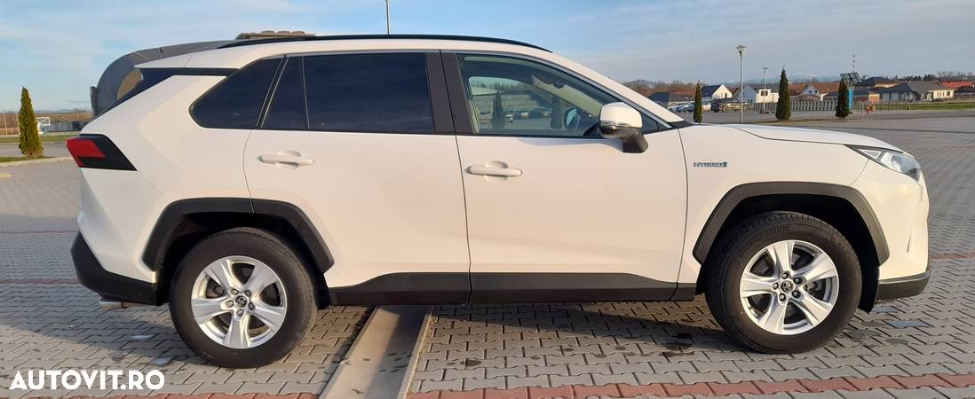 Toyota RAV4 2.5 4x4 Hybrid Adventure - 9