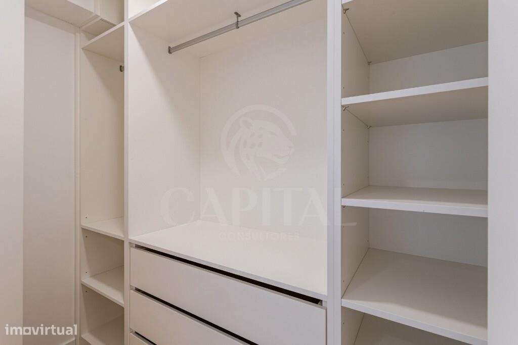 Apartamento T5 Duplex Exclusivo em Primeira Linha de Mar-36
