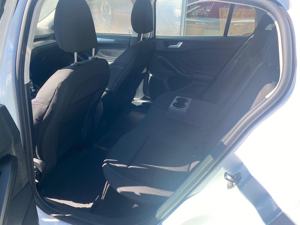 Ford Focus - foto 11