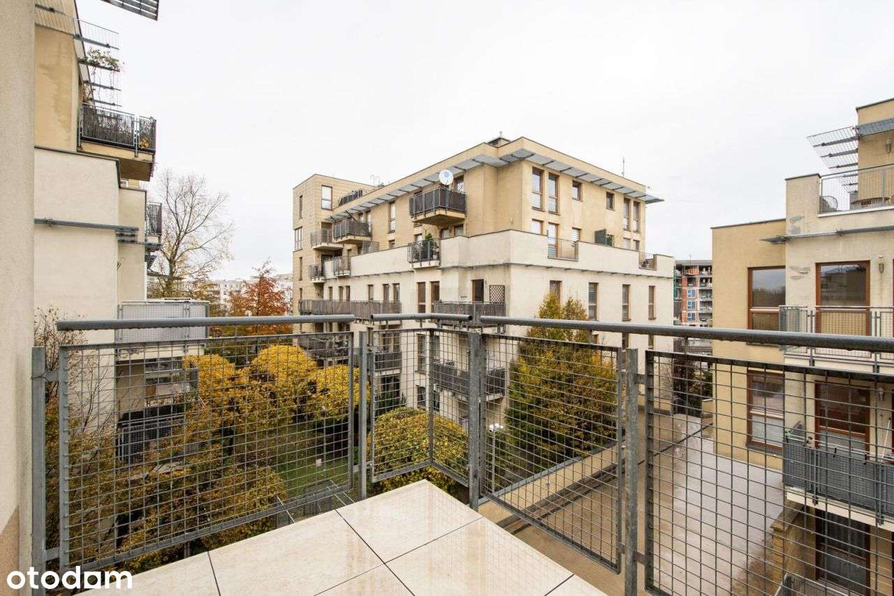 Wrocławska, trzy pokoje w apartamentowcu-11