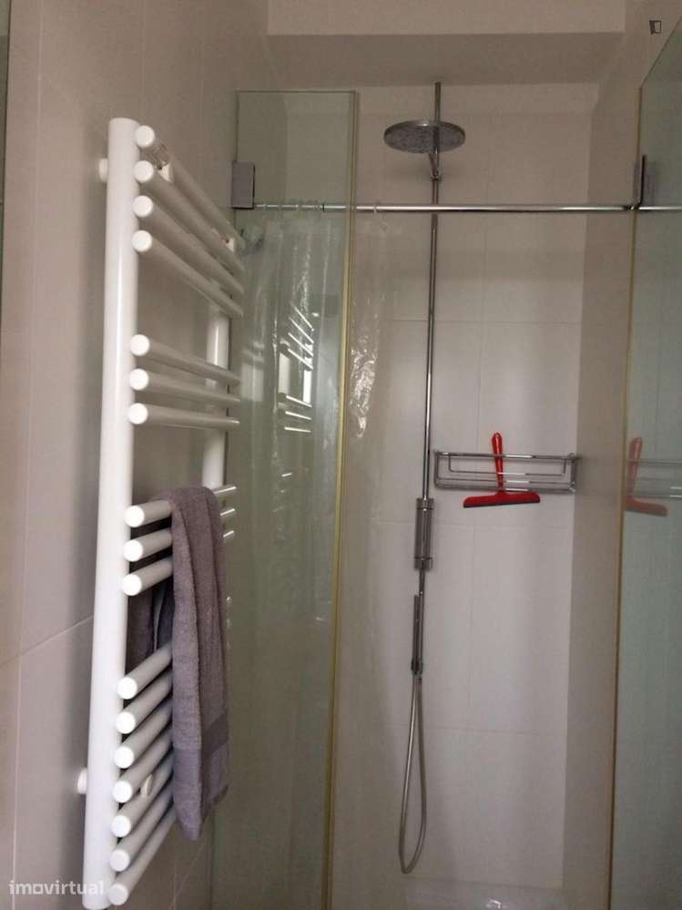 Quarto - localizado em Estoril Lisbon - Grande imagem: 5/8