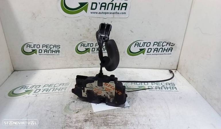 Fecho Da Porta Trás Dto Renault Megane Iii Hatchback (Bz0/1_) - 1