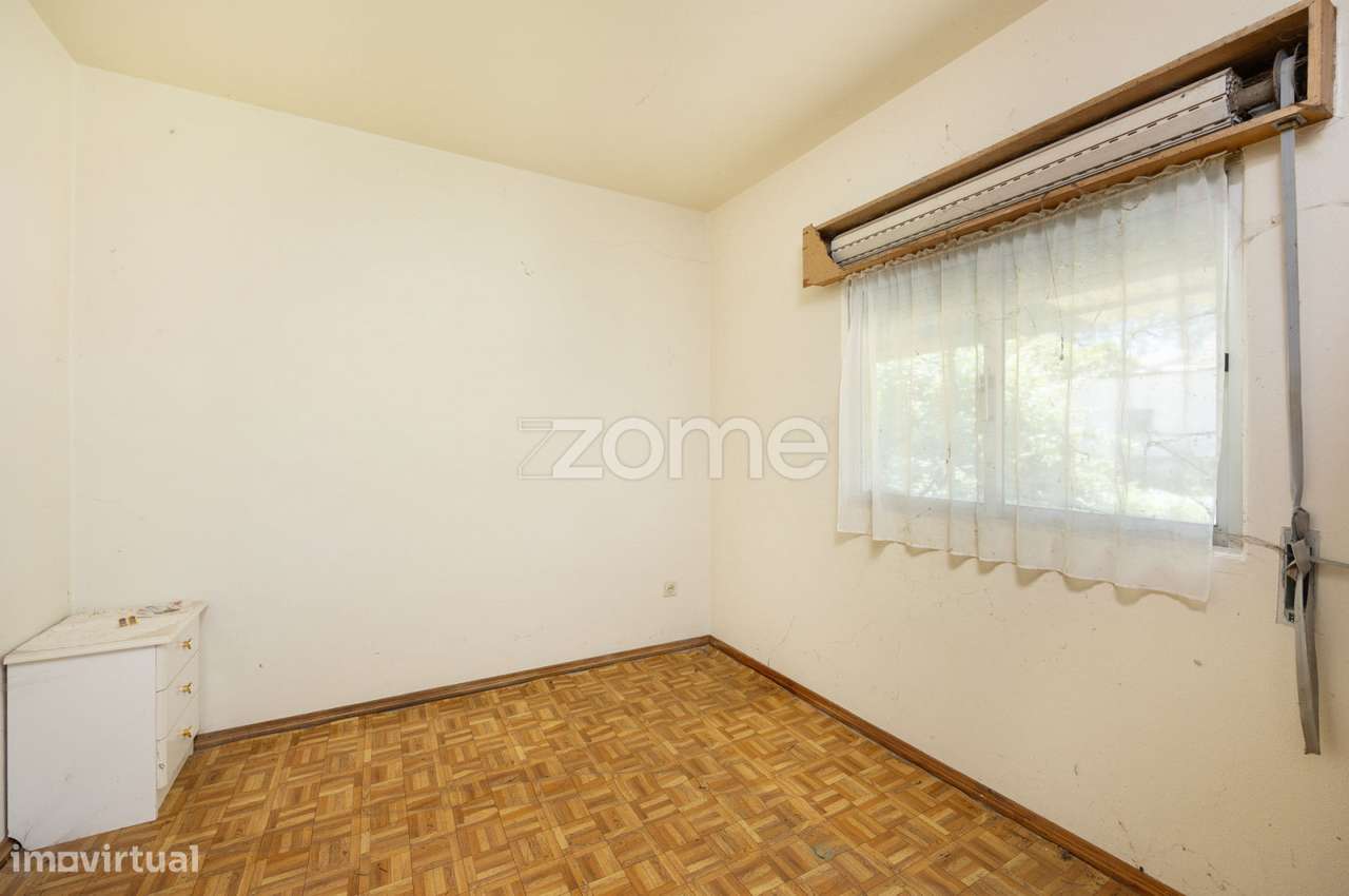 Moradia térrea T1 || Lote com 1590m2 || Santiais, Alb. Doze - Grande imagem: 3/24