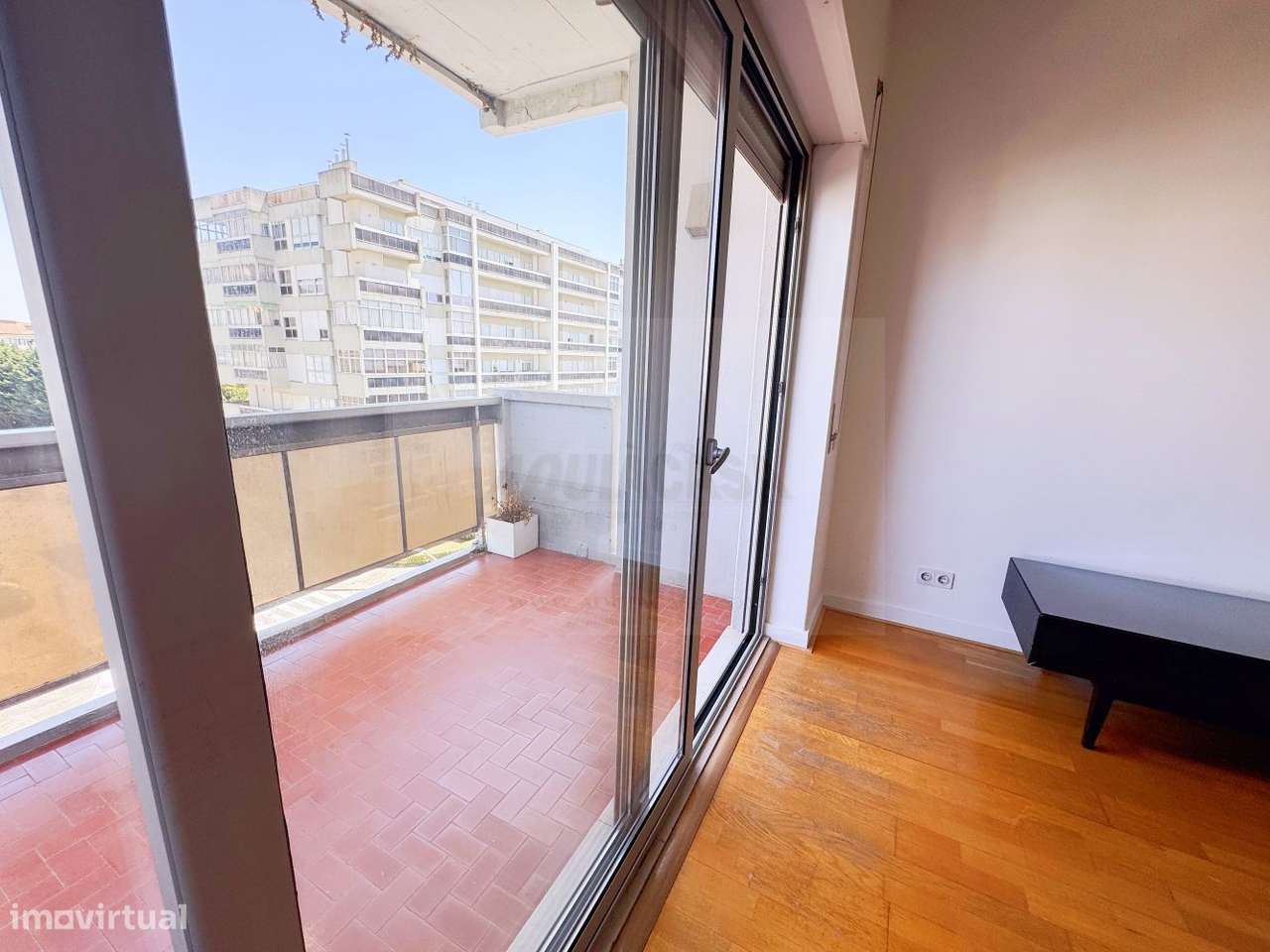 T3mobilado junto a Polo Universitário-4