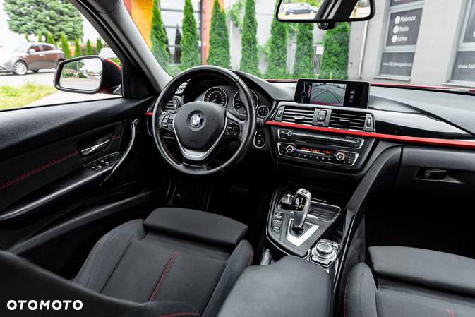 BMW Seria 3 320d Sport-Aut Sport Line - 38