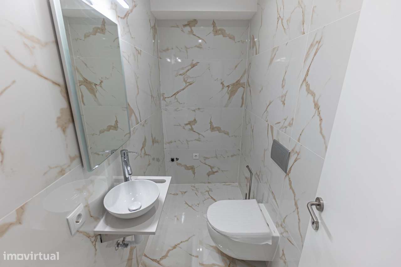 Apartamento T3 renovado | Bonfim, Porto | 105 m2-30