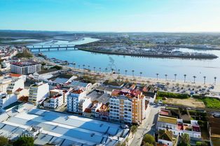 Apartamento T3 com vistas fabulosas , Vista Rio em Portimão