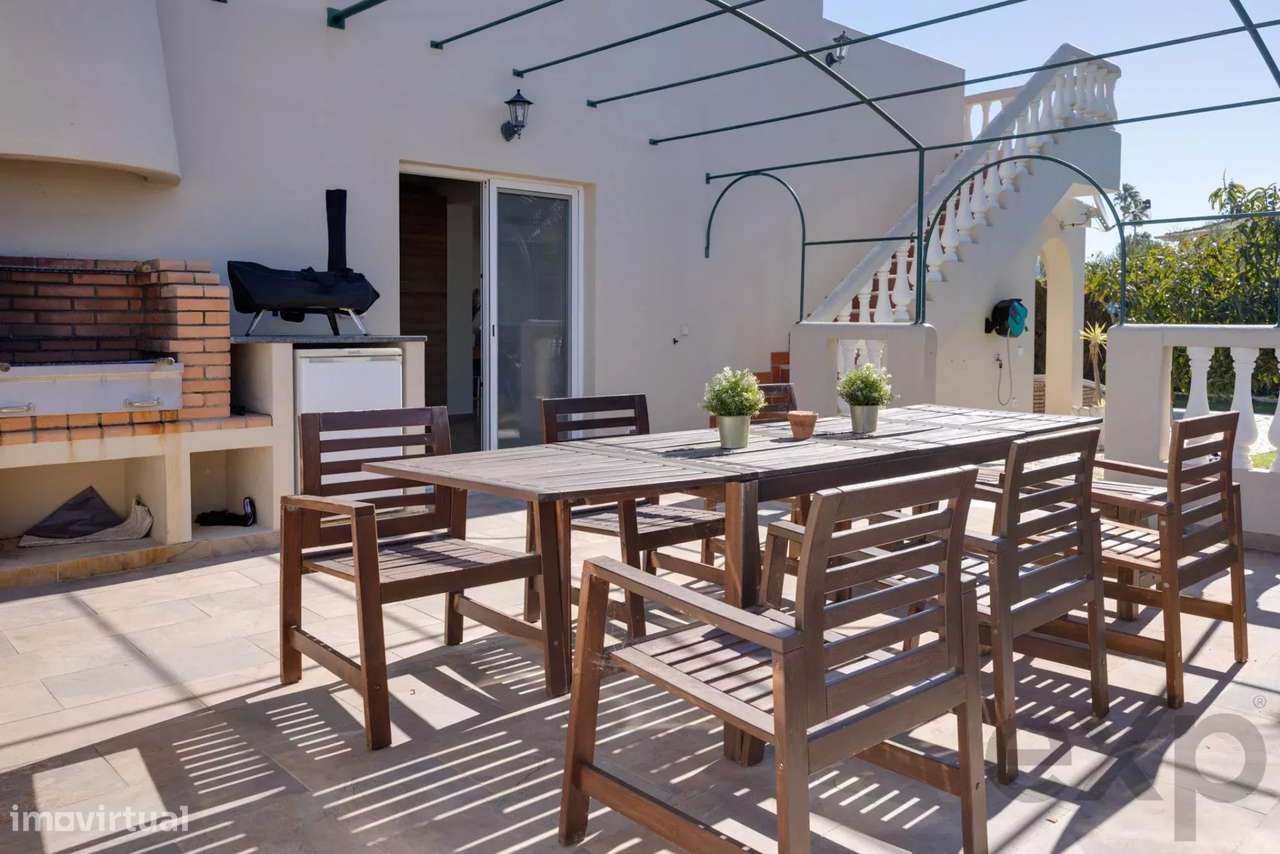 Moradia T3 Renovada "Chave na Mão" com Piscina Virada a Sul em Montinh - Grande imagem: 5/45