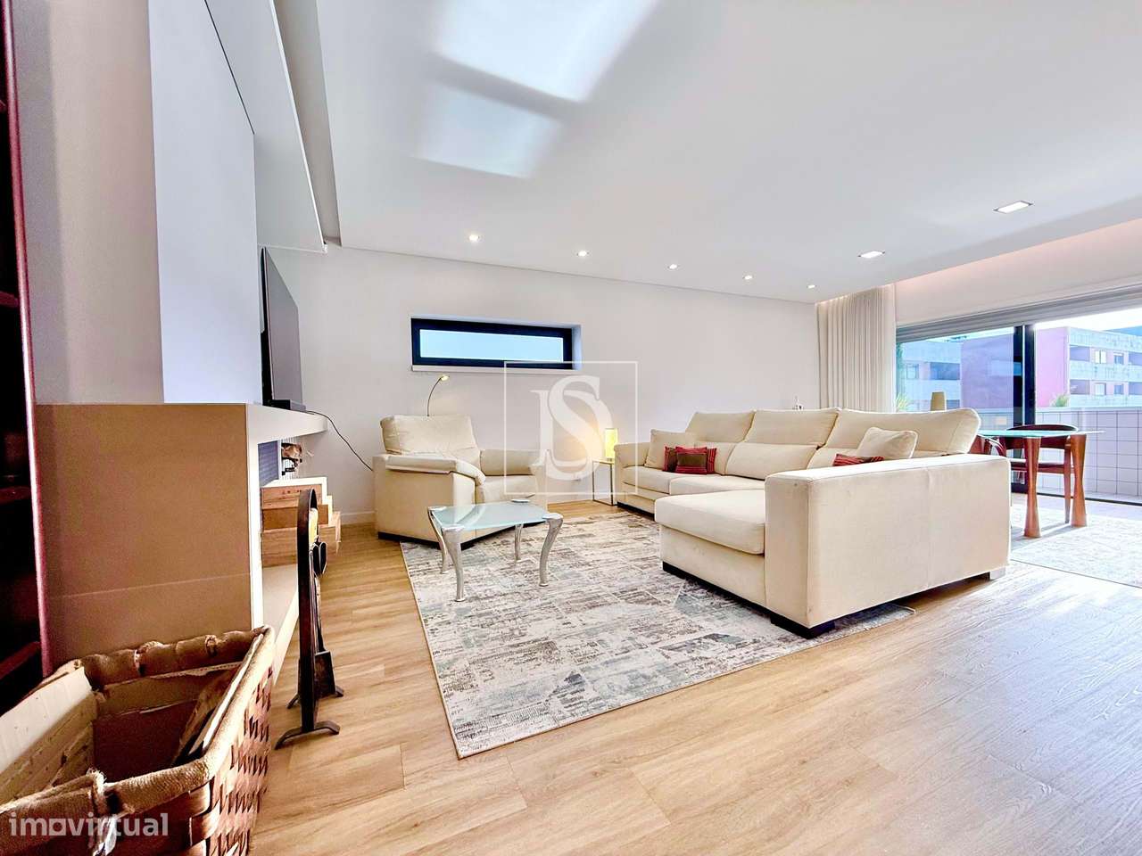 Apartamento T3 Duplex | Moderno e Iluminado - Grande imagem: 2/29