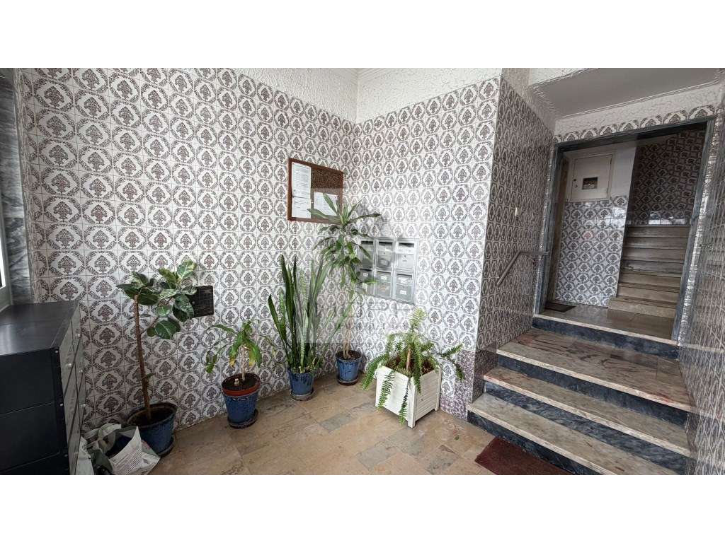 Apartamento T1 em Rana - São Domingos de Rana - Grande imagem: 3/27