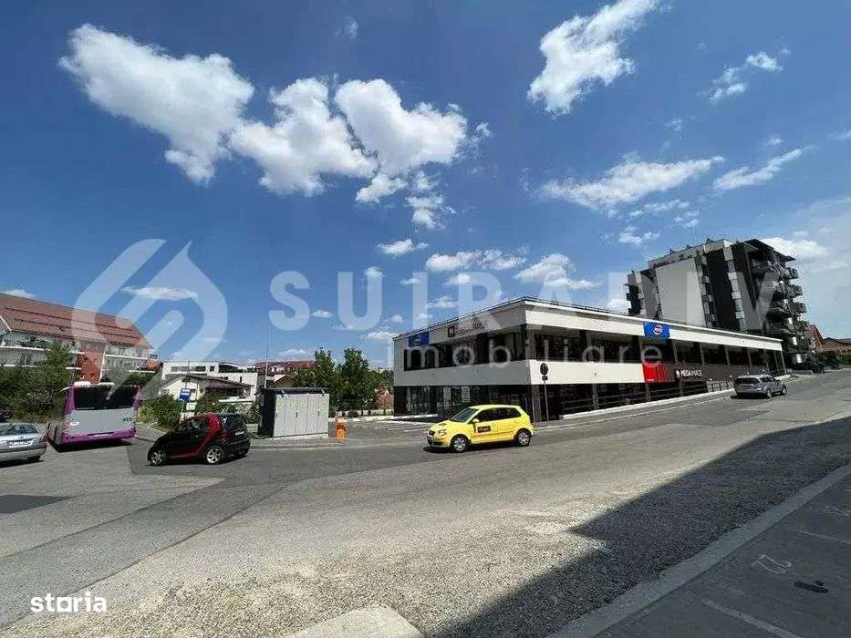 Spațiu Comercial Premium - Imagine principală: 3/8