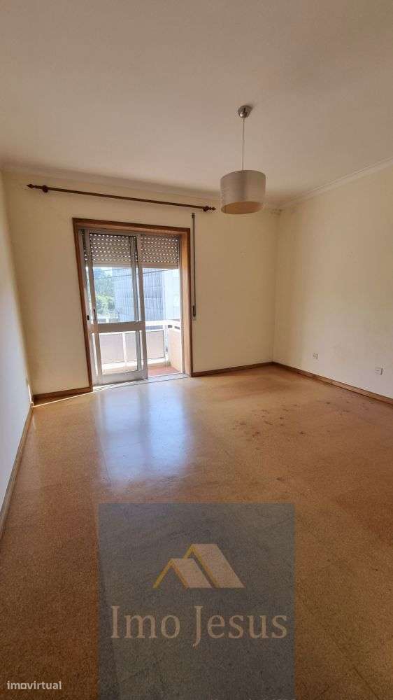 Apartamento T3 Laborim-7