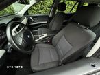 BMW Seria 3 320d DPF Touring - 7