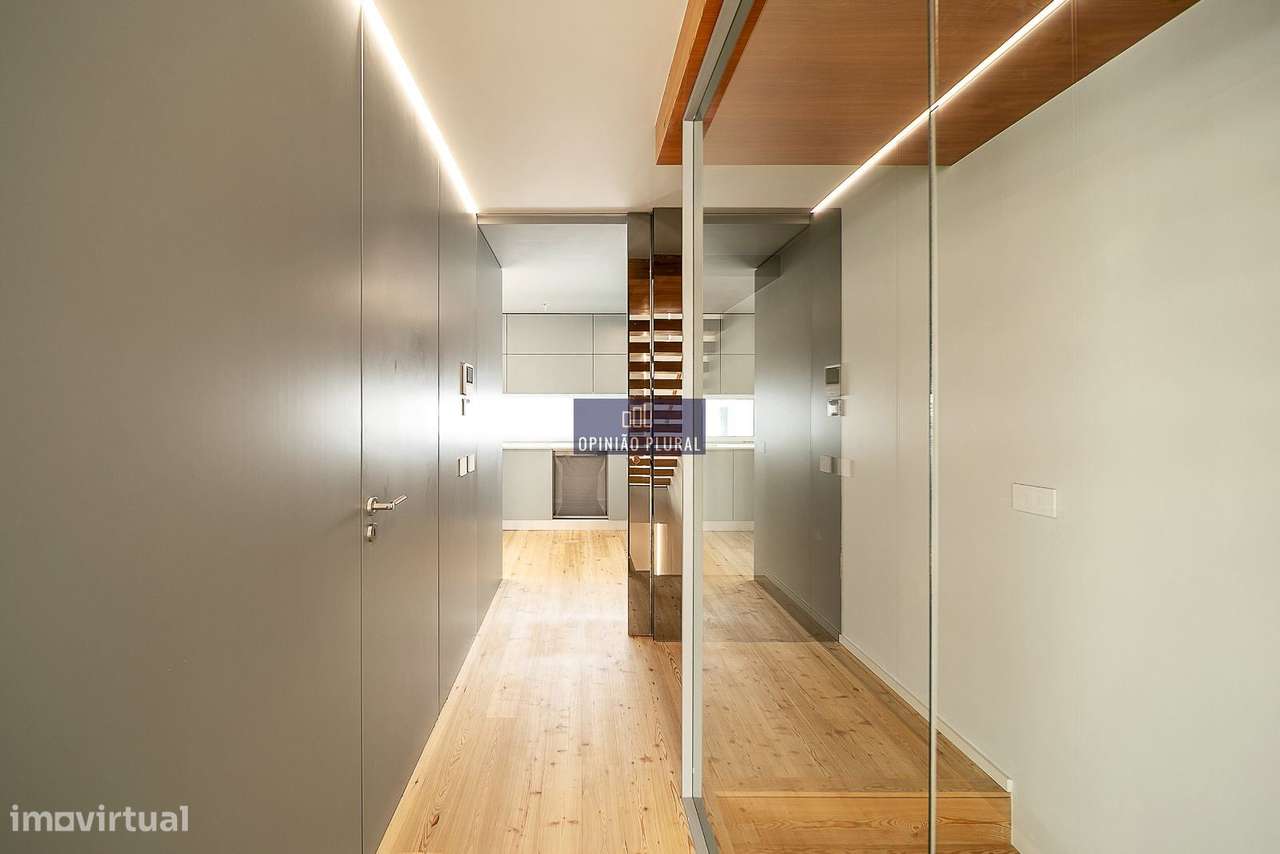 Espaçosa Moradia T4 com Escritório e Piscina - Pronta a Habitar-26