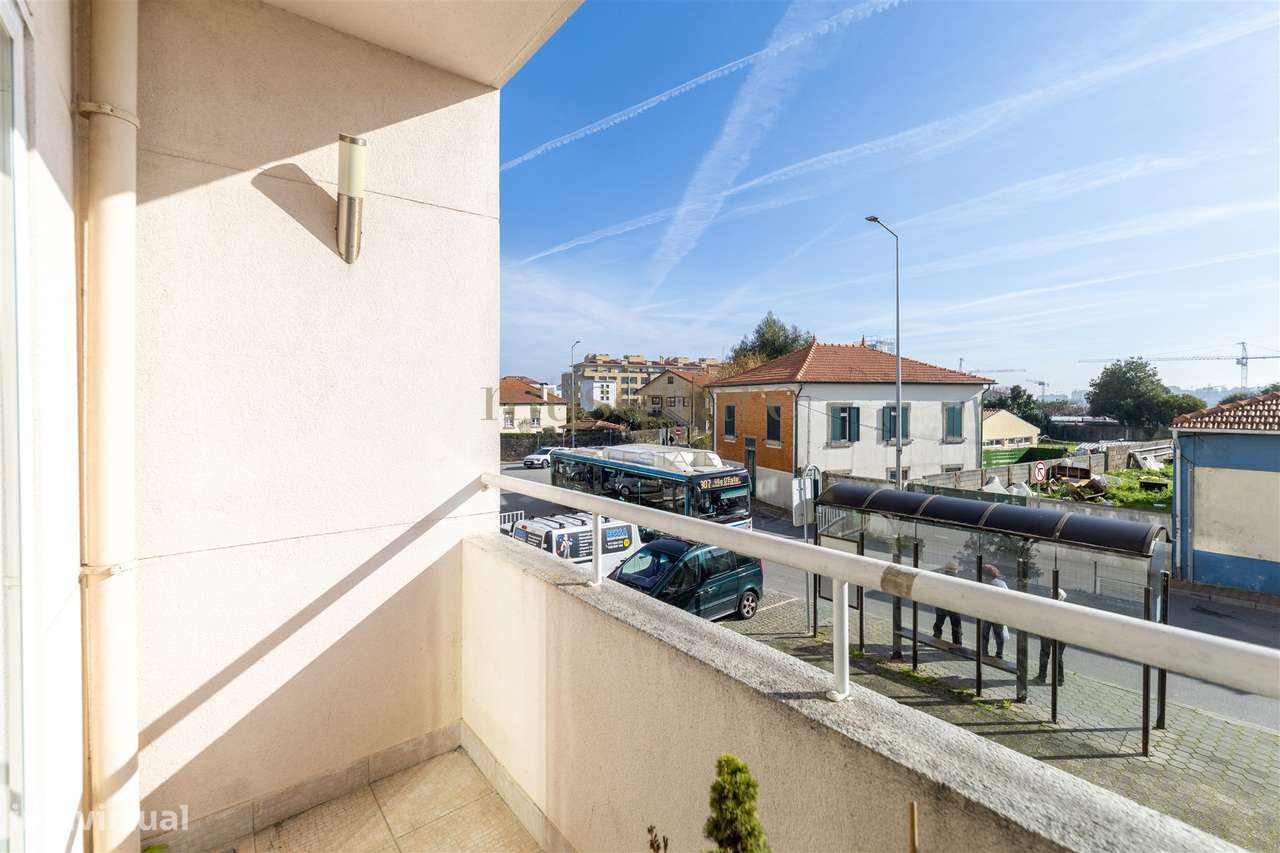 Apartamento T2 com varanda - Candal, Vila Nova de Gaia - Grande imagem: 5/16
