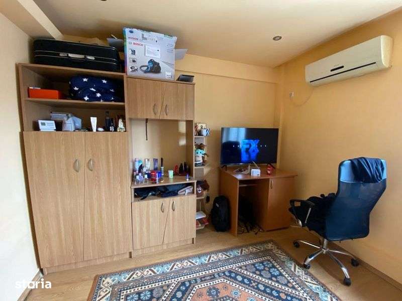 Inchiriere garsoniera , Piata 9Mai,centrala termica, 1300neg - Imagine principală: 5/8