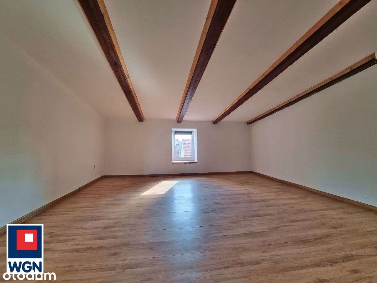 Na sprzedaż lokal na poddaszu w centrum Śmigla - Pełny obrazek: 4/8