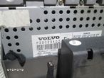 RADIO FABRYCZNE VOLVO V40 S40 HU-555 - 3