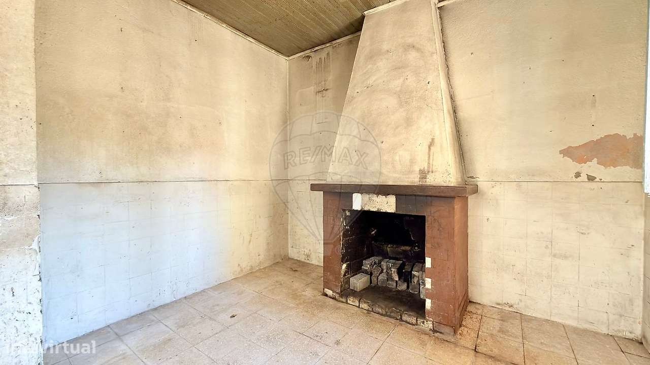 Moradia T2 para venda-29